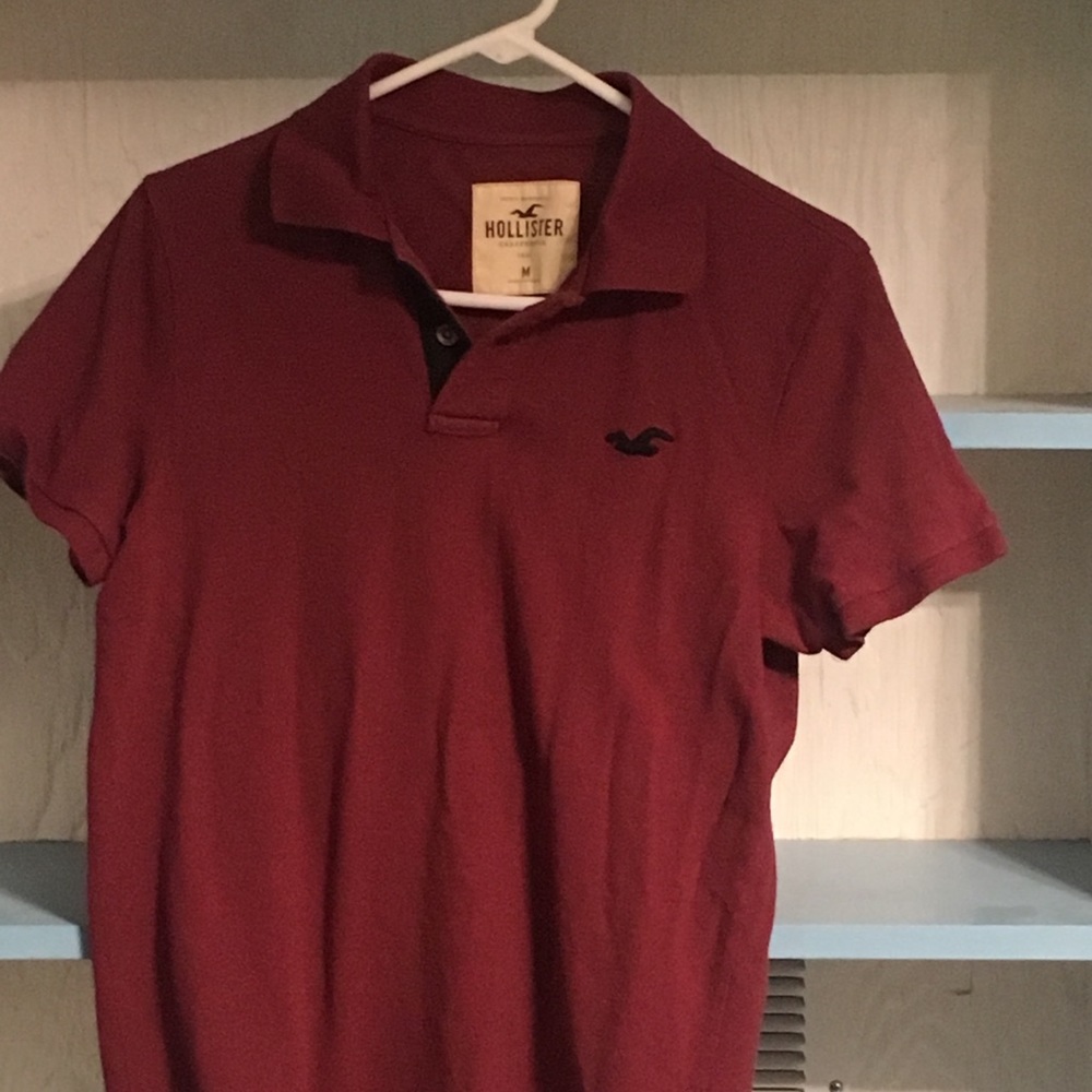 Hollister Maroon polo
